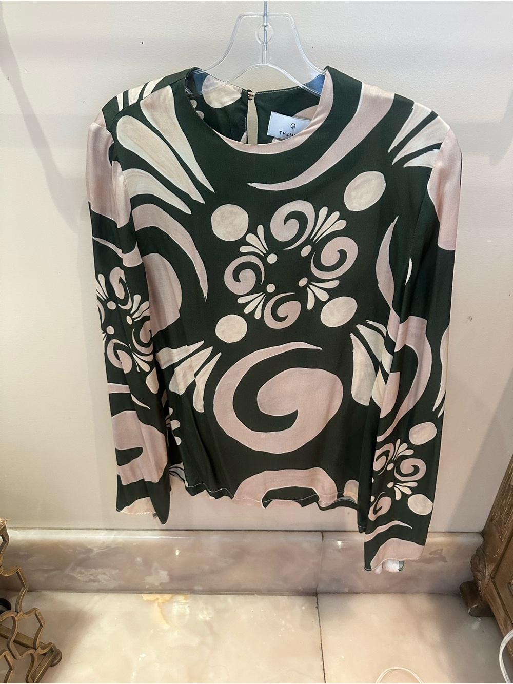 THEMIS·Z Made in Greece Printed Blouse Size 38 Green Beige